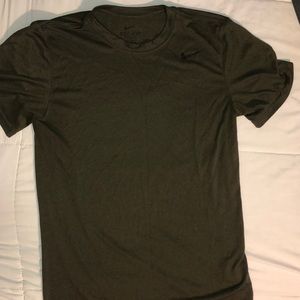 Nike top